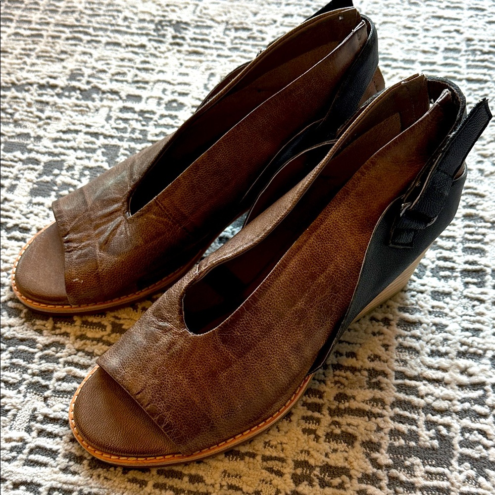 Brown and Black Women's Peep-Toe Shoes. Antelope! New!